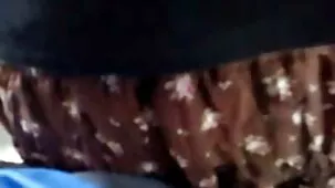 Un hombre que fumaba videos xxx zorras gratis después de un masaje erótico.