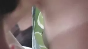 Hermosa belleza en xxx zorras vestido rojo para morena con grandes bolas y pene enorme