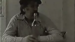 Rubia lleva gafas zorras de xxx follando con padre calvo