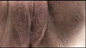 El culo de Martha muyzorras interracial en la ventana, bésalo suavemente