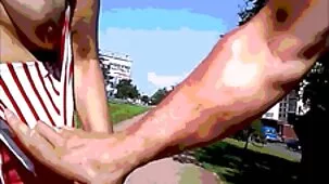 ¿Por qué necesitaría un pene de juguete en un palo cuando hay uno real alrededor zorras peruanas xxx ?