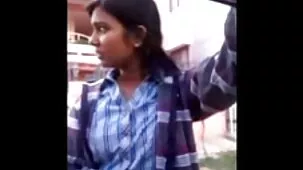 Cualquiera que quiera besar un coño alemán maduro en un agujero en la pared muy zorras en español