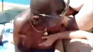 Joven cornudo ruso lame el esperma muyzorras amaters del amante de su novia