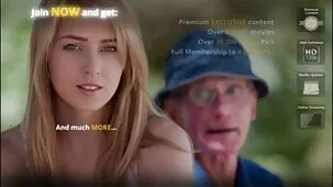 Marido cornudo le pide a los hombres blancos que besen zorra cojiendo a su esposa rusa-sexy