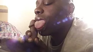 Kamasutra ruso a plena luz del día con Nastya: un beso en el zorras xxx caseros balcón después del yoga